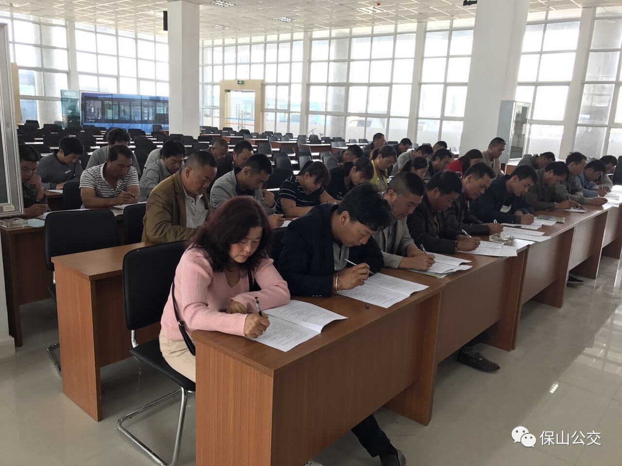 保山公交严把驾驶员岗前培训关