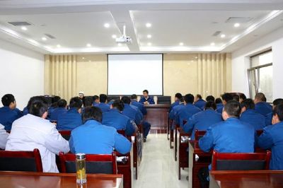 公司组织开展驾驶员交通安全专题培训|公司要闻|甘肃懋达建设工程