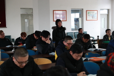 首批网约车培训点爆棚,上海司机认真划重点