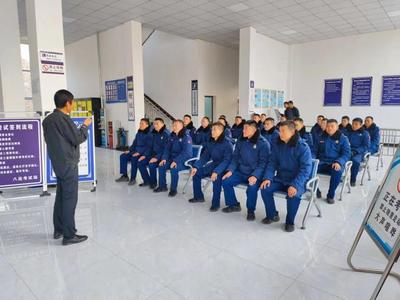 总队驾驶员培训队圆满完成增驾及新训科目二场地驾驶技能考核