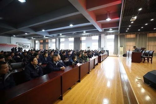300余名新驾驶员,参加冬季安全行车知识培训